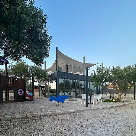 Campingplatz Emi Mobile Pirovac