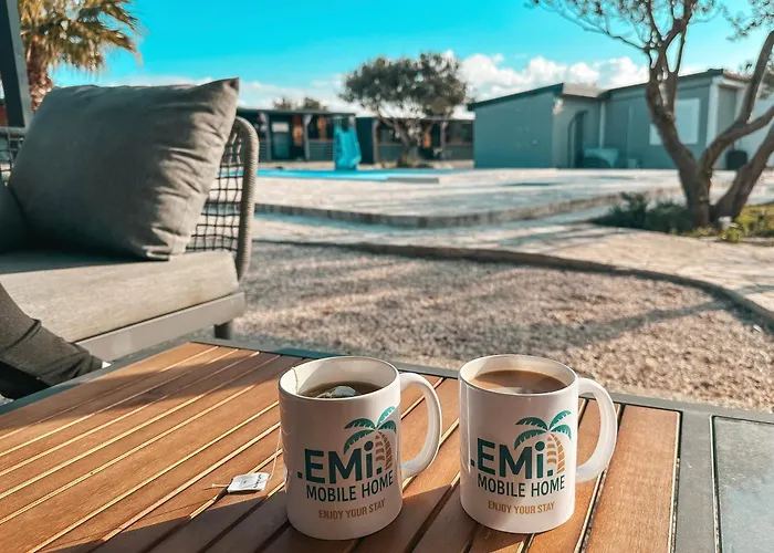 캠프장 Emi Mobile