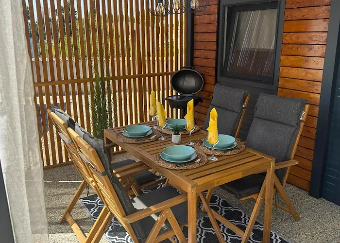 캠프장 Emi Mobile 피로바츠